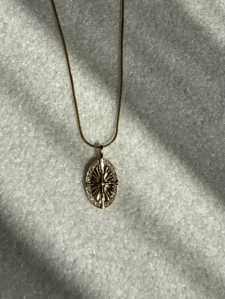 Kutup yıldızı gold çelik kolye