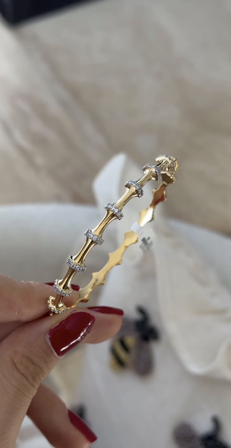İnce zirkon taşlı gold kemik kelepçe