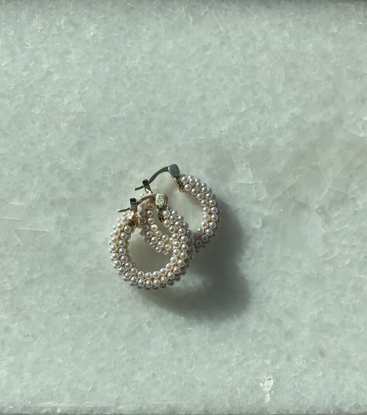 Gold inci küpe 