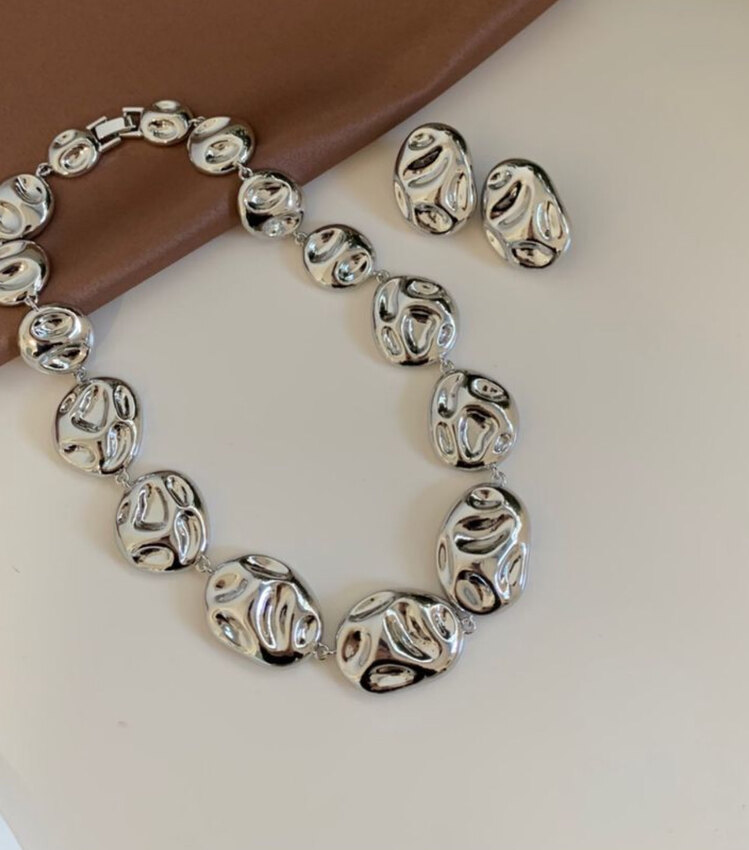 Özel seri choker kolye
