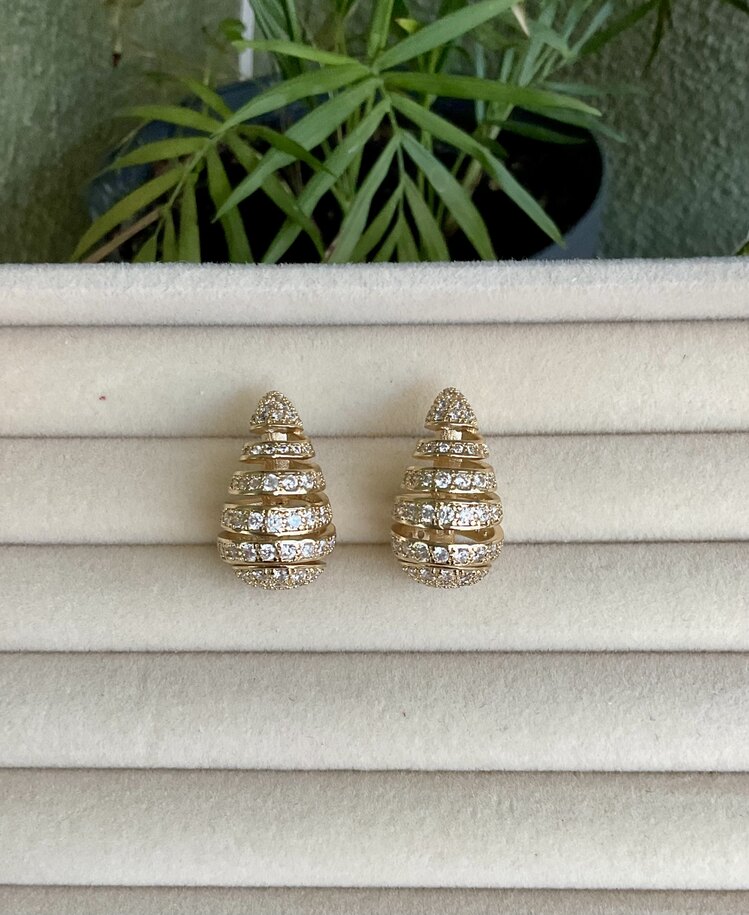 Taşlı bottega model gold küpe