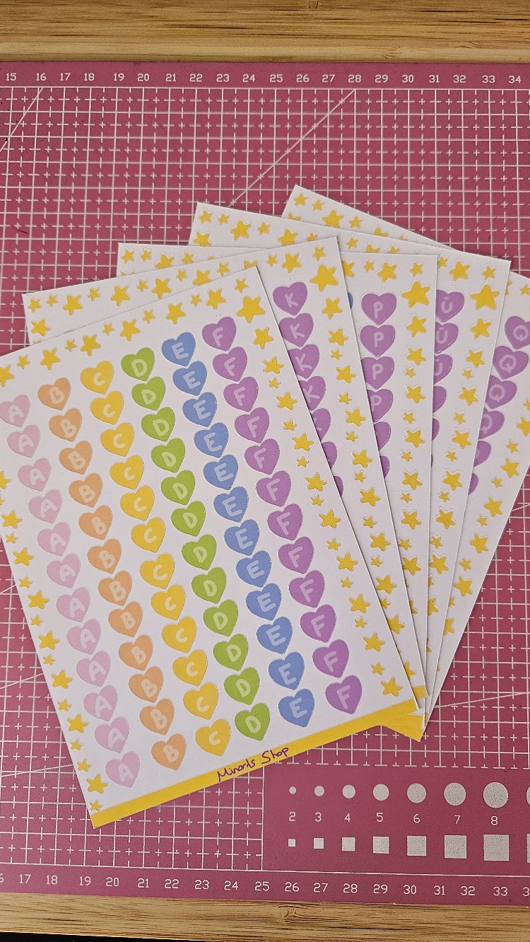 Kalpli harf sticker set