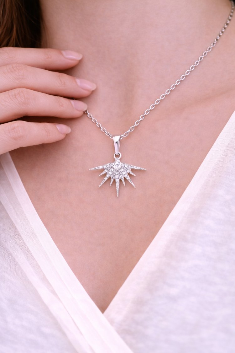 Sunburst Shine Silver Kolye