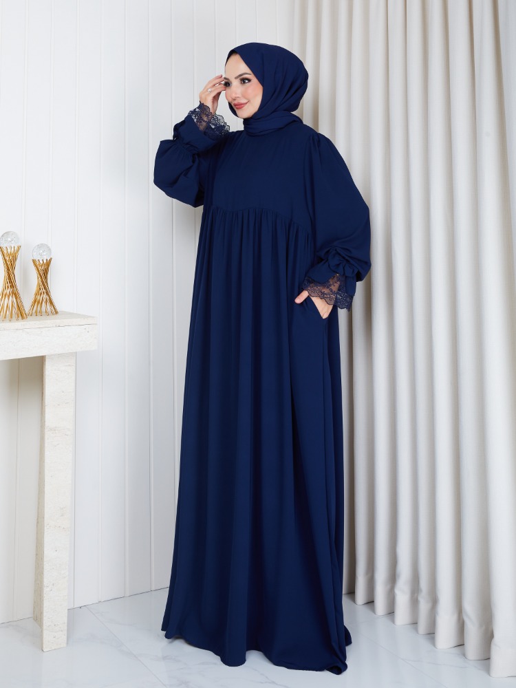 MEDİNE İPEĞİ KOLU DANTELLİ ELBİSE``LACİVERT