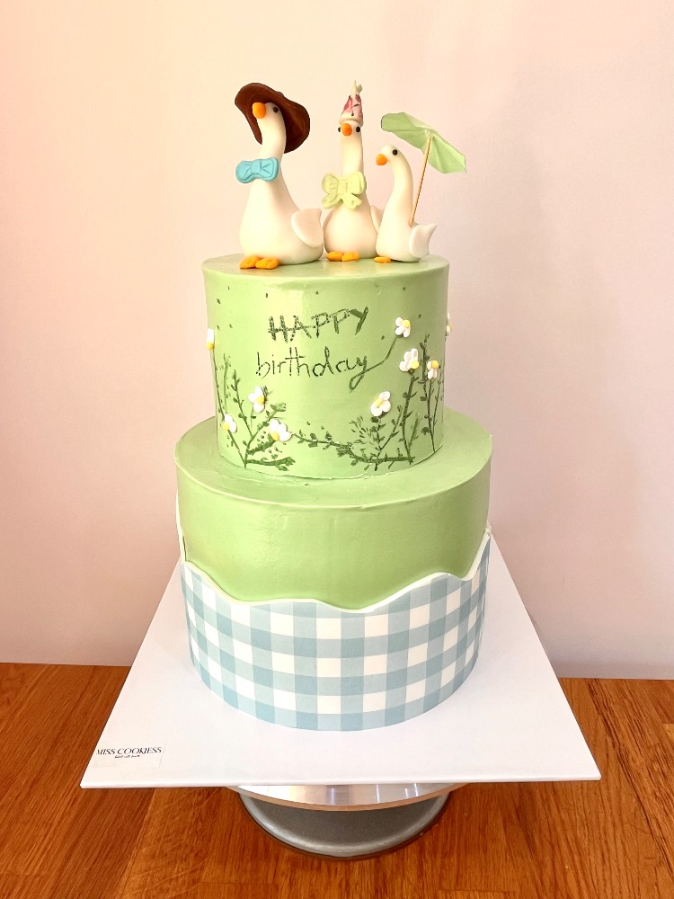 Goose cake