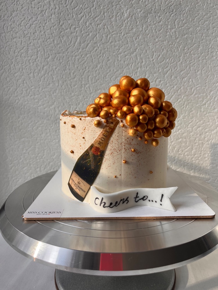 Cheers Cake