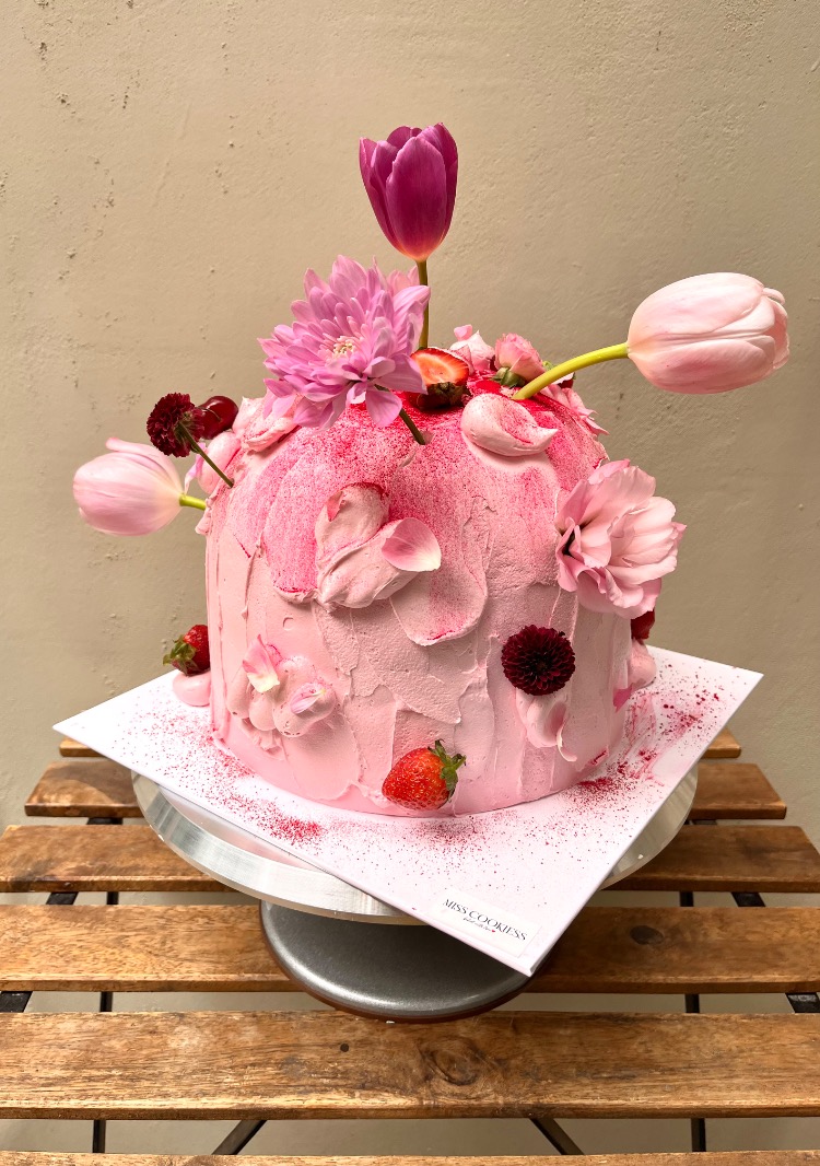Domme cake