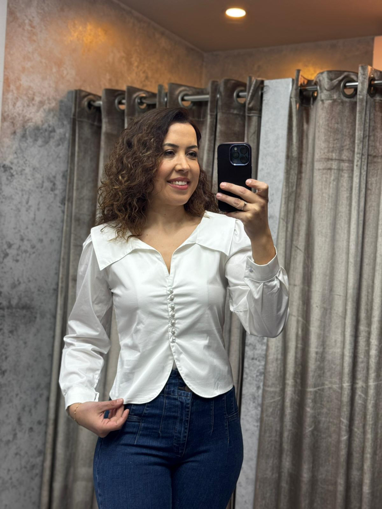 Taşlı düğme detaylı poplin kumaş gömlek