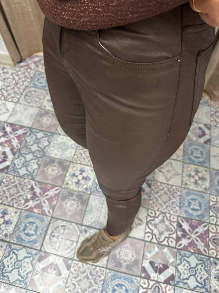 Paçası kesik mumlu boy fit pantolon