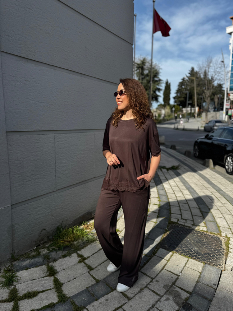 Dantelli tasarım modal takım