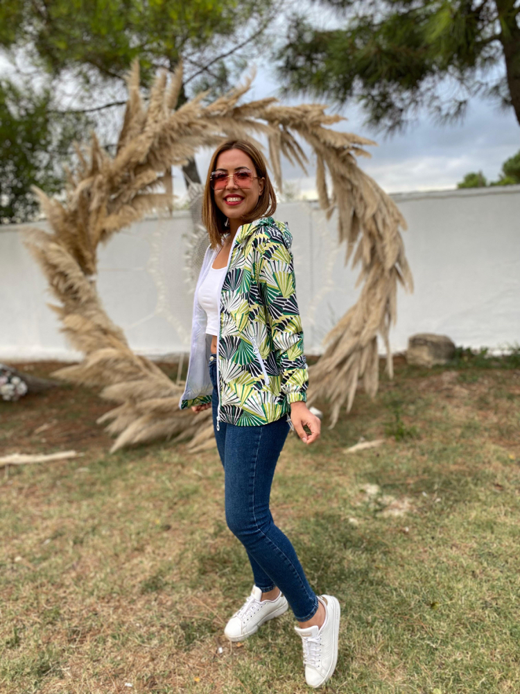 Paraşüt kumaş kapüşonlu yağmurluk