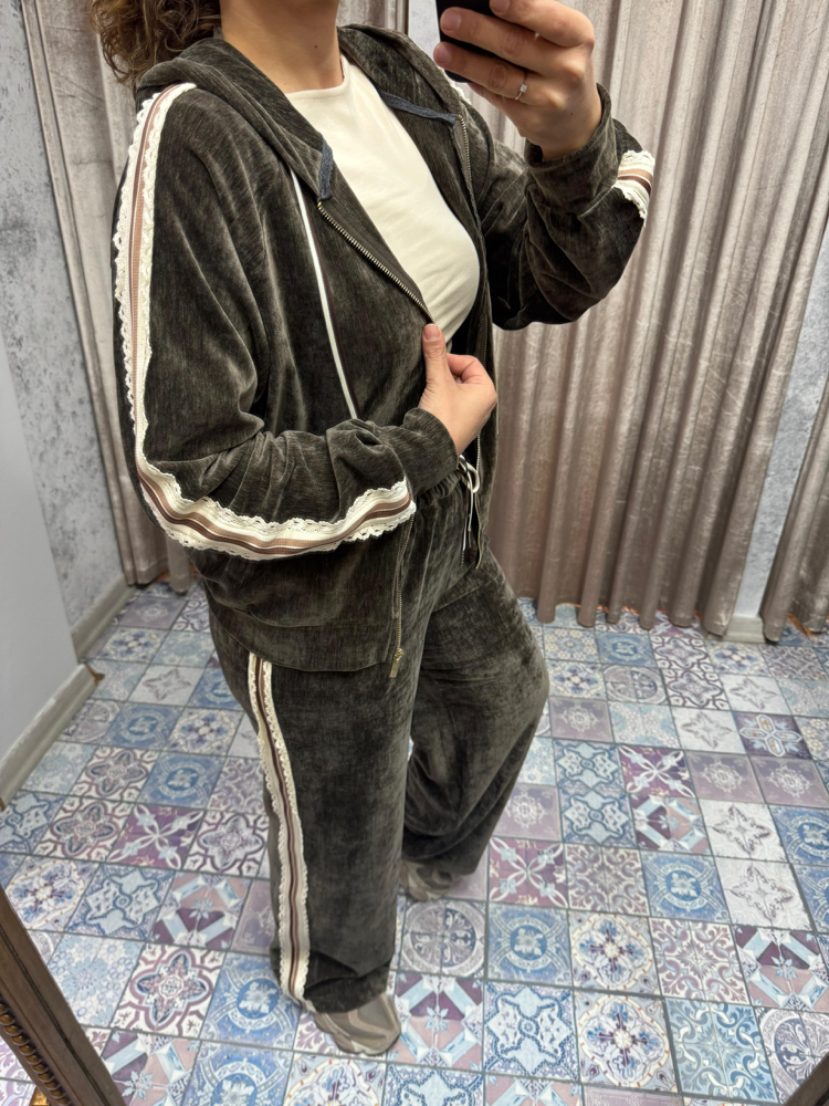 Kadife eşofman takımı