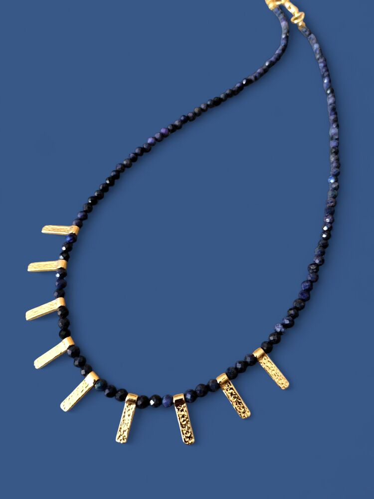 Lapis kolye