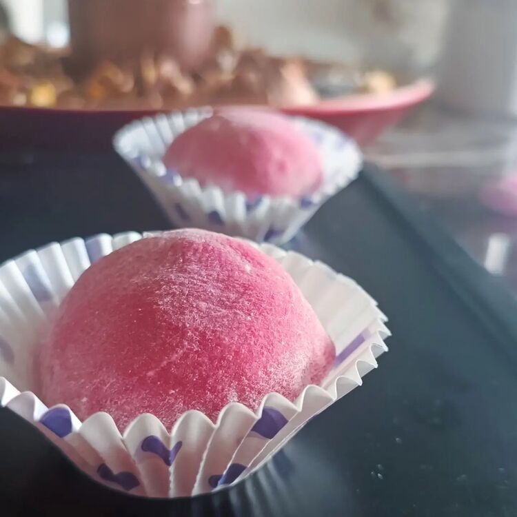 CHERRY MOCHİ