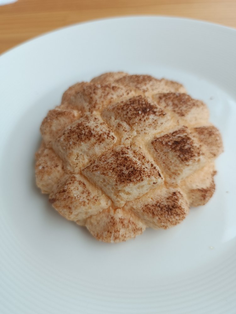 CİNNAMON MELONPAN