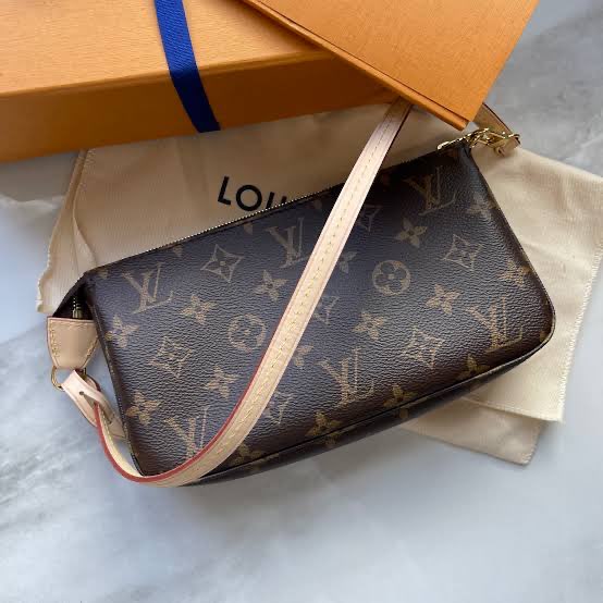 +++A kalite Louis Vuitton Pochette