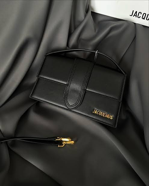 Jacquemus Le Grand Bambino