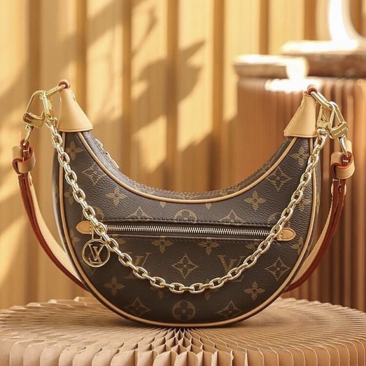 +++A kalite Louis Vuitton Loop