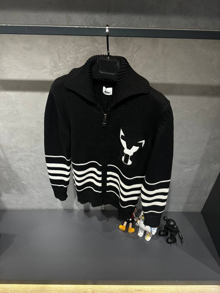 Burberry Uzun Fermuarlı Yün Ceket