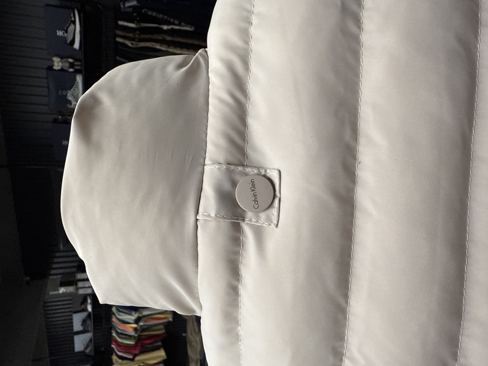 OUTLET ÜRÜNÜ  Calvin Klein Yelek (Bej)8043