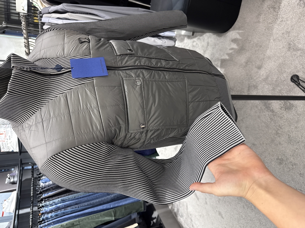 Outlet ürünü İthal Louis Vuitton Capitone Mont 4588 (Silver)