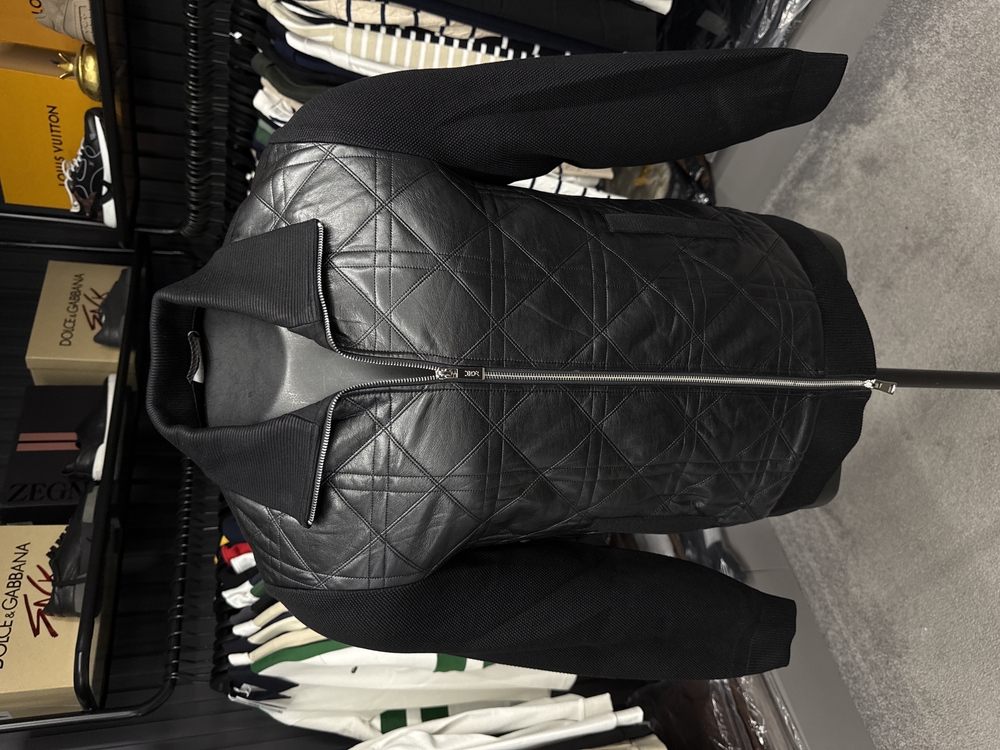 Outlet ürünü İthal Dior Deri Detaylı Çelik Örme Çeket (Siyah-6060)