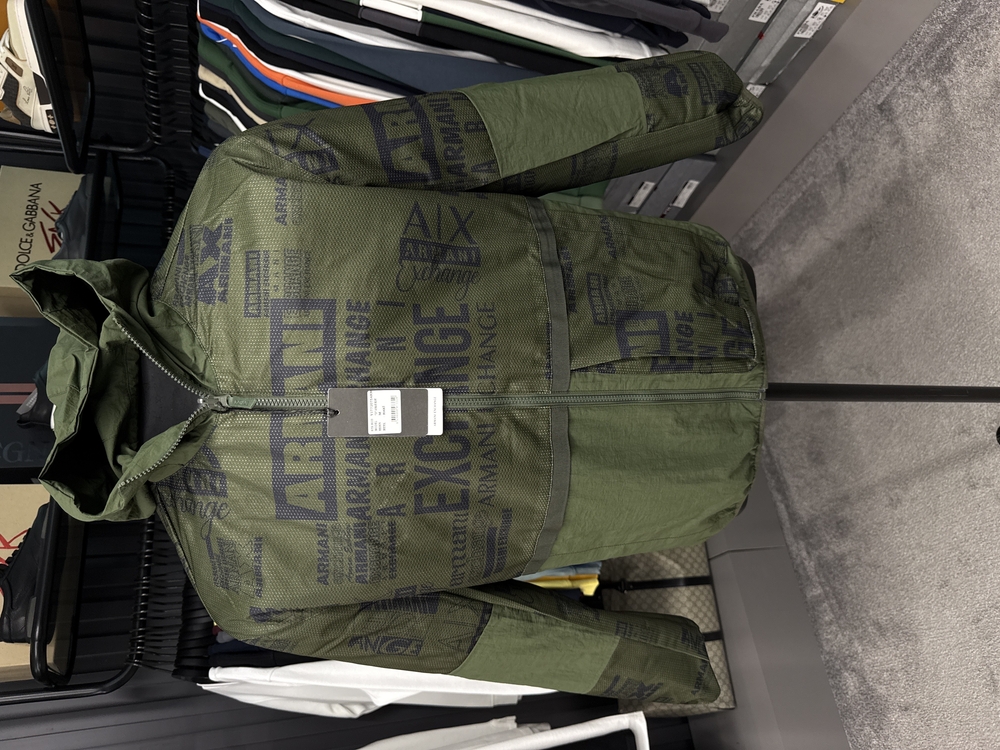 Outlet ürünü Armanı Exchange Çift Taraflı Kapüşonlu Yağmurluk (7207-Haki)