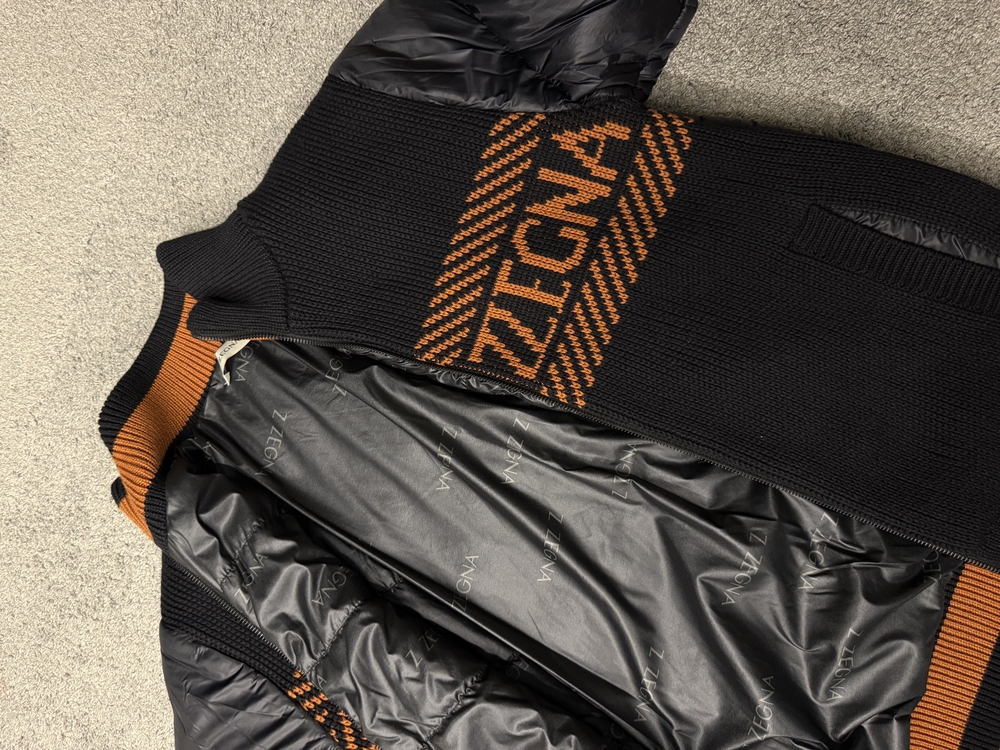 Outlet ürünü İthal Zegna Mevsimlik Şişme Mont (1056-Siyah-Yazı Kiremit)