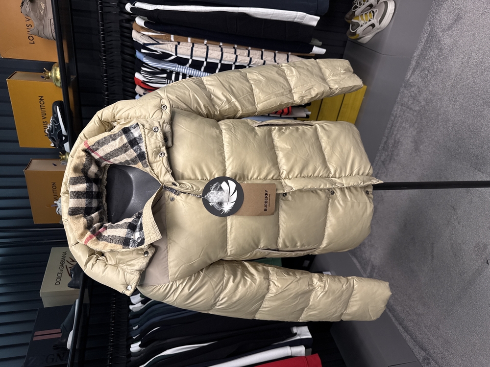 İthal Burberry Kaz Tüyü Şişme Mont (80247-Bej)