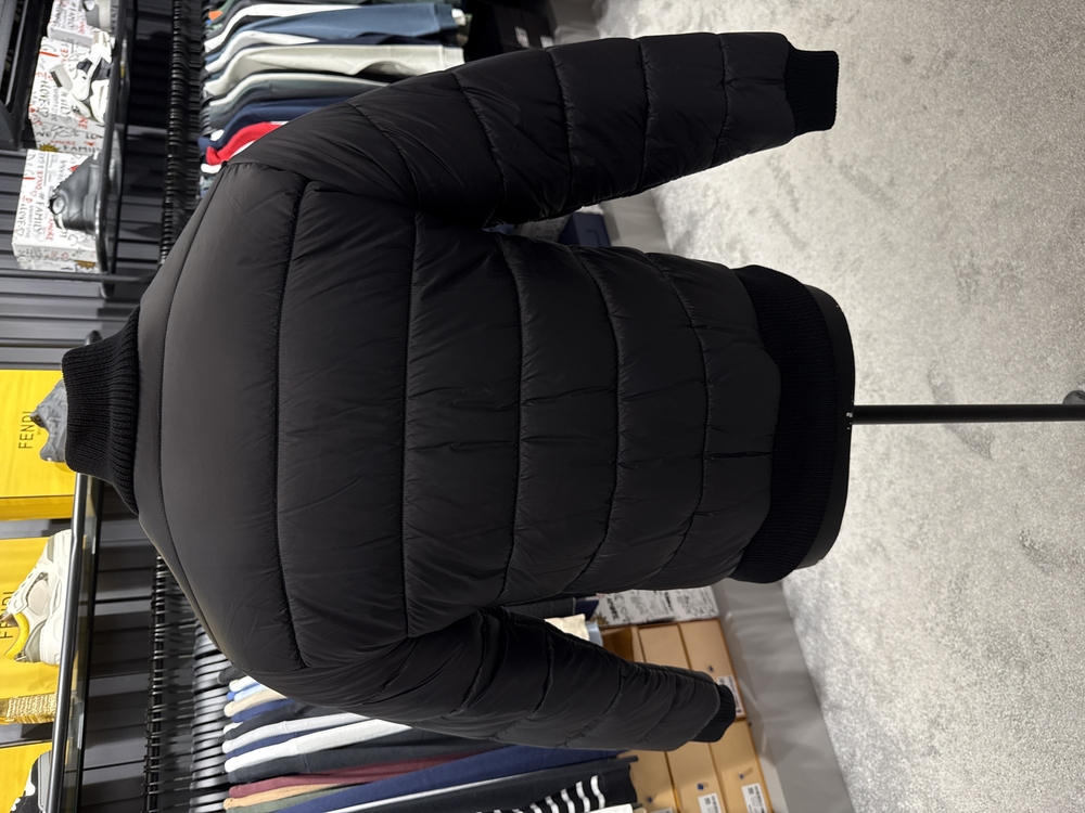 Outlet ürünü İthal Zegna Mevsimlik Şişme Mont (1056-Siyah)