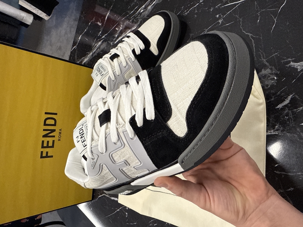 Fendi Sneakers (İTHAL ÜRÜN)