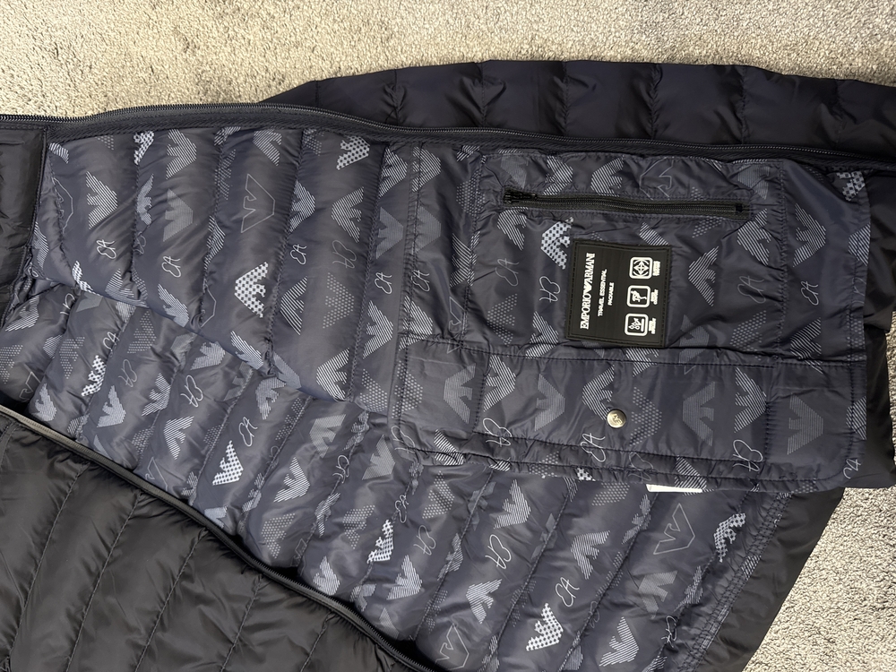 Emporio Armanı Kaz Tüylü Şişme Mont (4466-Lacivert)