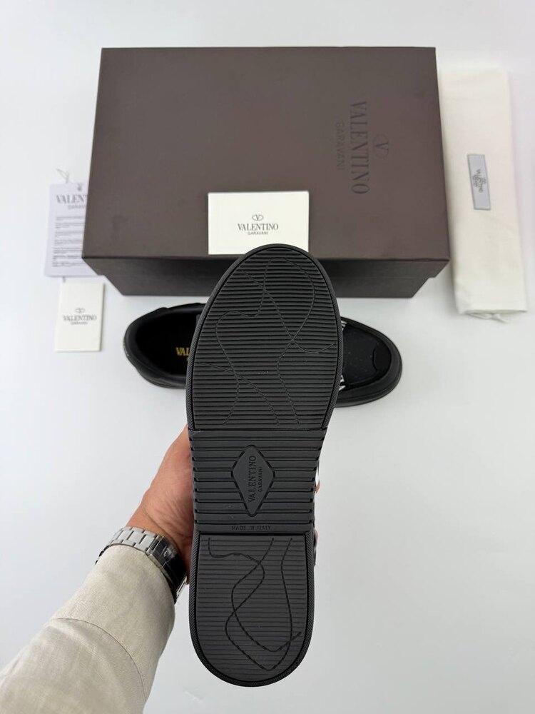 Valentino Garavani Sneakers (İTHAL ÜRÜN)