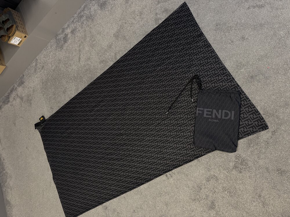 Fendi Dijital Baskılı Plaj Havlusu