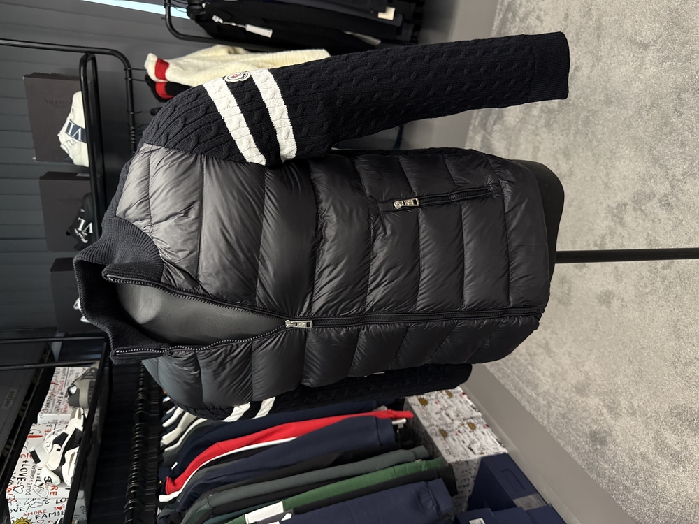 Outlet ürünü İthal Moncler Mont 4747 (Siyah)