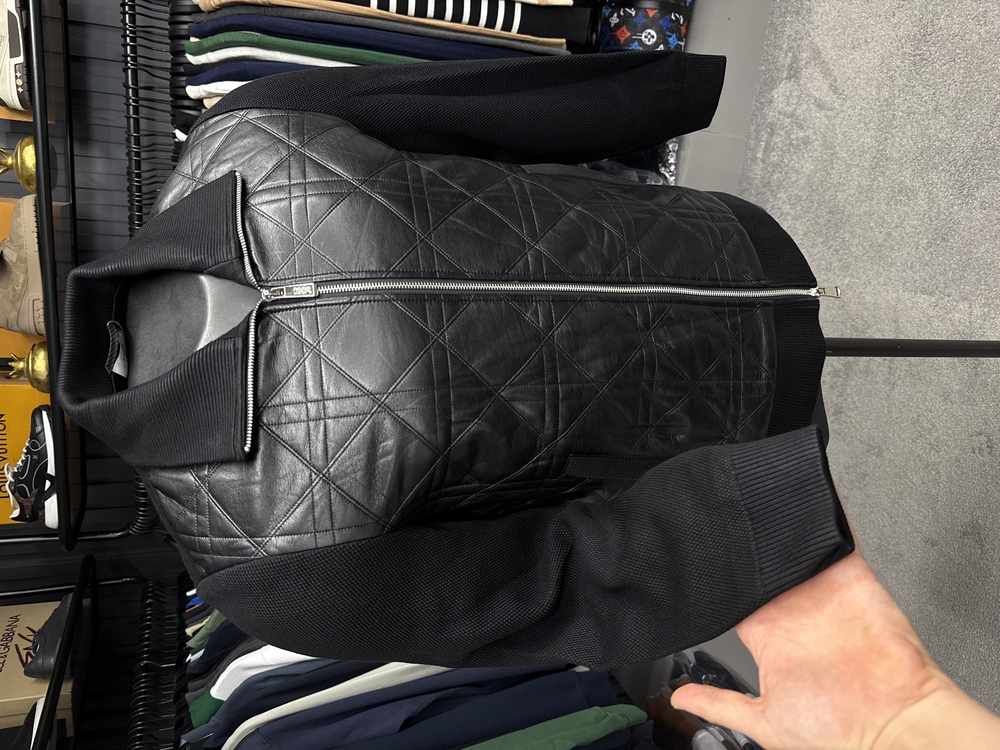 Outlet ürünü İthal Dior Deri Detaylı Çelik Örme Çeket (Siyah-6060)