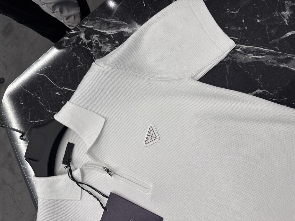  Prada Yarım Fermuarlı Triko Polo Yaka (Beyaz)