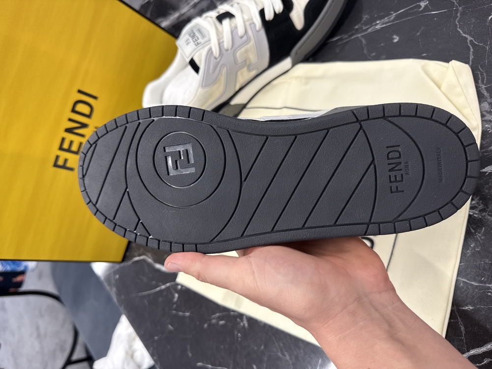 Fendi Sneakers (İTHAL ÜRÜN)