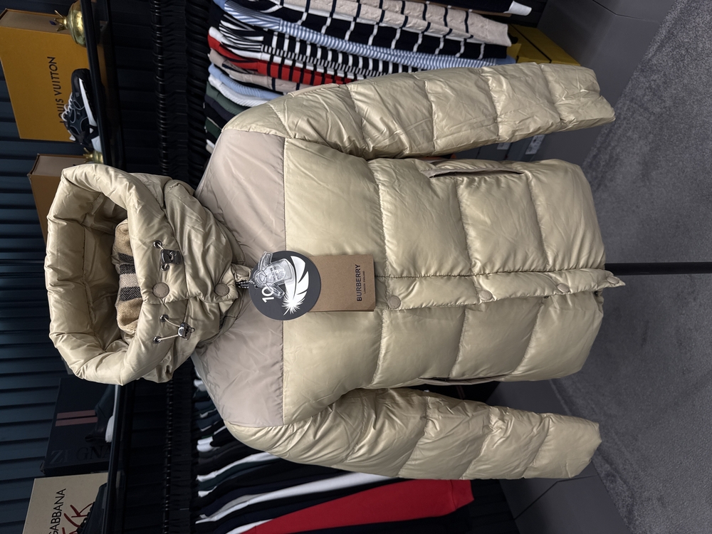 İthal Burberry Kaz Tüyü Şişme Mont (80247-Bej)