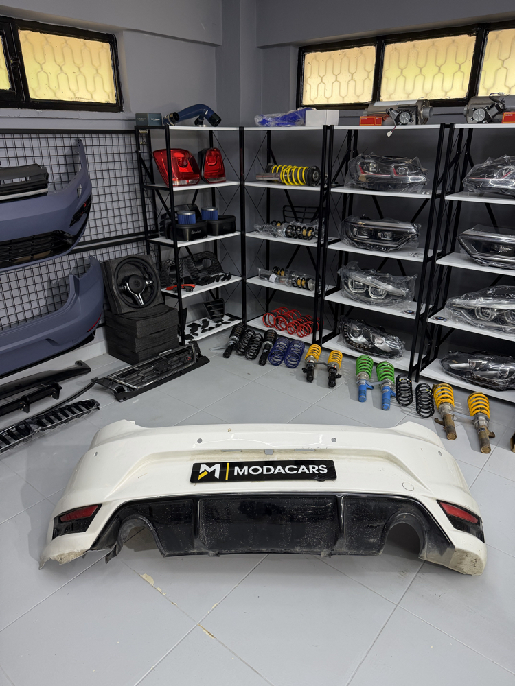 Seat Leon uyumlu LB9A boyalı aero arka tampon