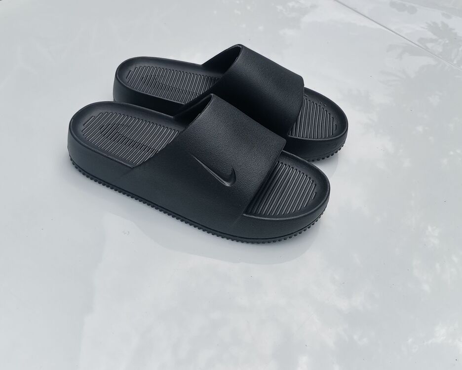 Nike Calm