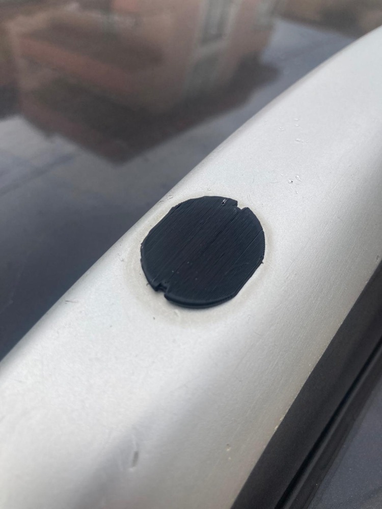 Nissan Tavan bar kapakları