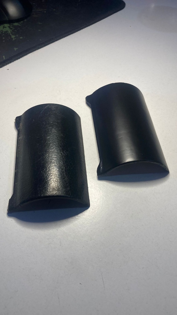 BMW E36 Orta konsol kolçak arkası trim kapağı 51168167852