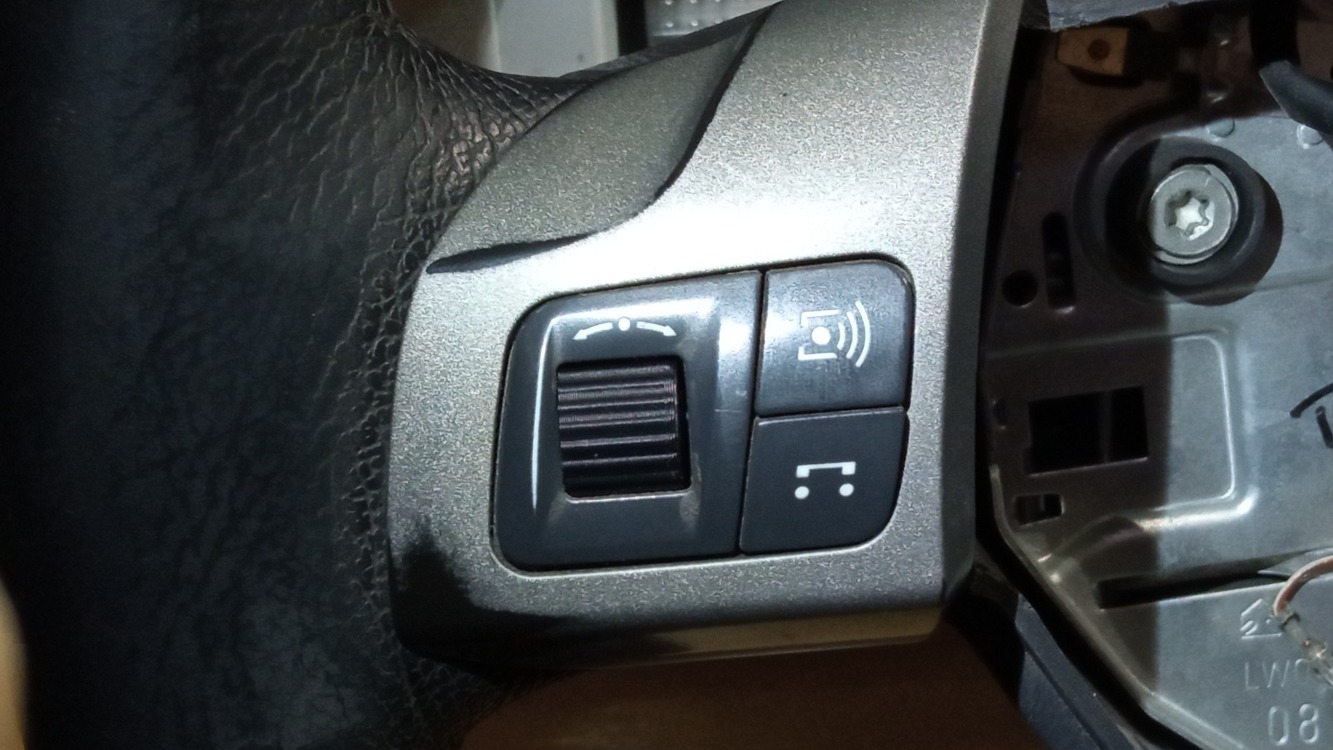 Opel Astra H direksiyon tuşu