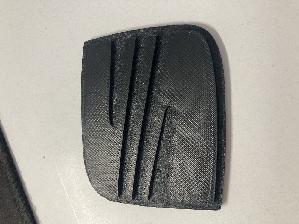 Seat Tampon önü yazısı