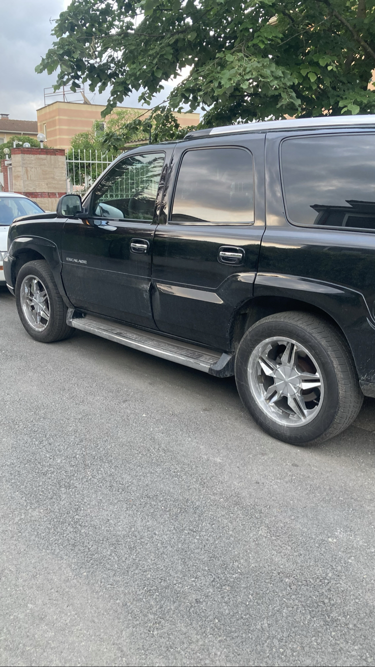 Cadillac escalade jant kapağı 