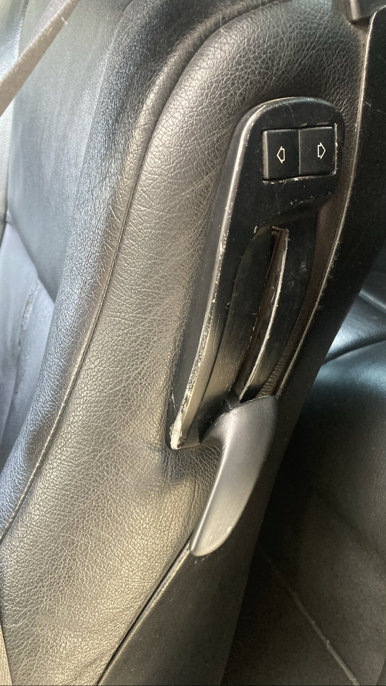 BMW Coupe 09/2001 Sonrası Koltuk Katlama Kolu Sol 52107064869