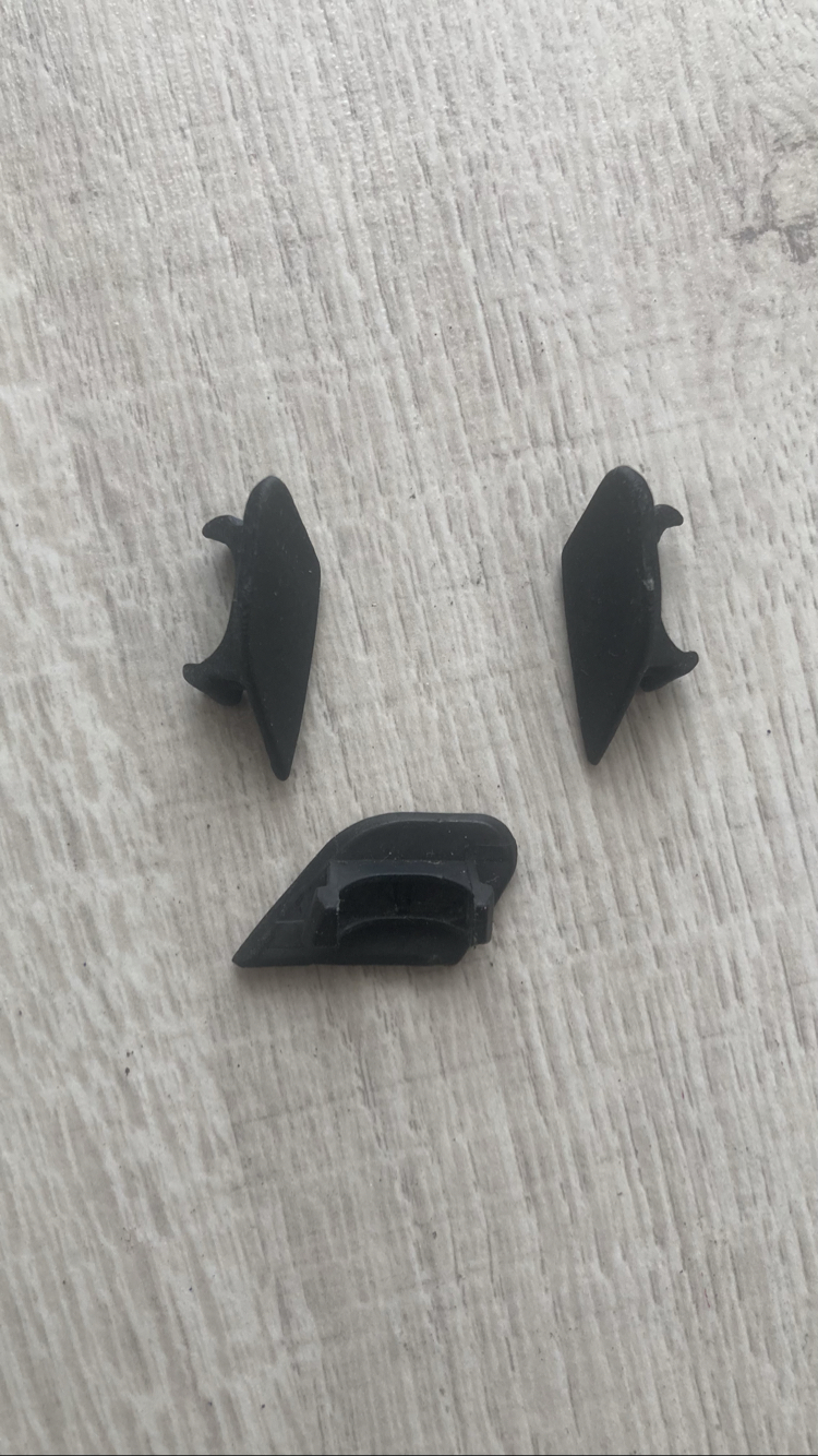 Alfa romeo 159 ön silecek tarafı trim kapağı 