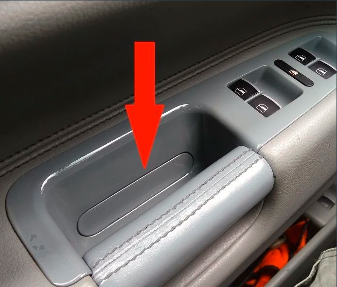 Volkswagen Touareg kapı tutamacı kapağı