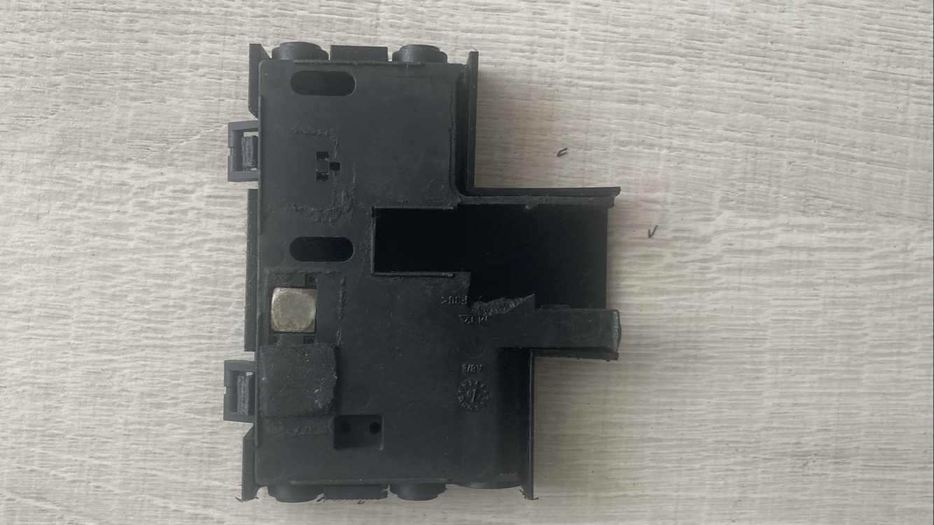 Alfa Romeo 156 akü kapağı alt ve üst set